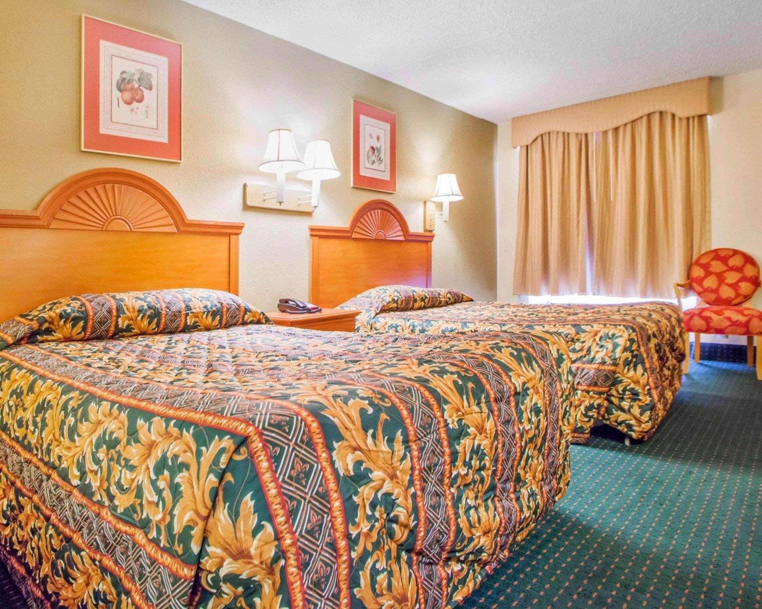 Rodeway Inn Mount Laurel Hwy 73 Exterior foto