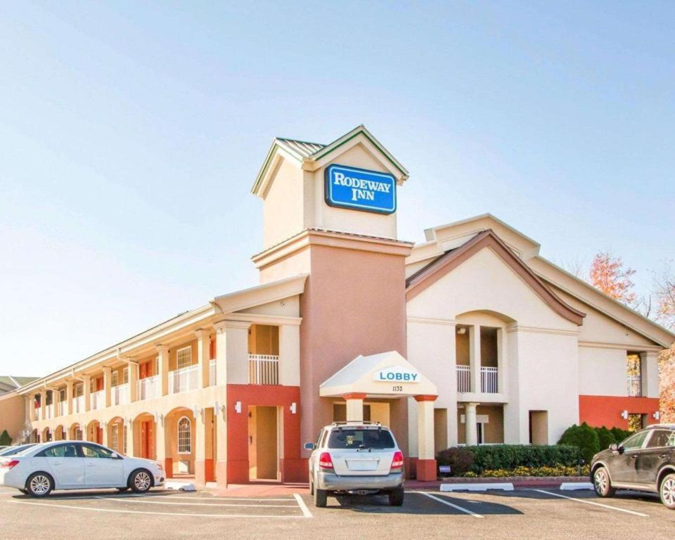 Rodeway Inn Mount Laurel Hwy 73 Exterior foto